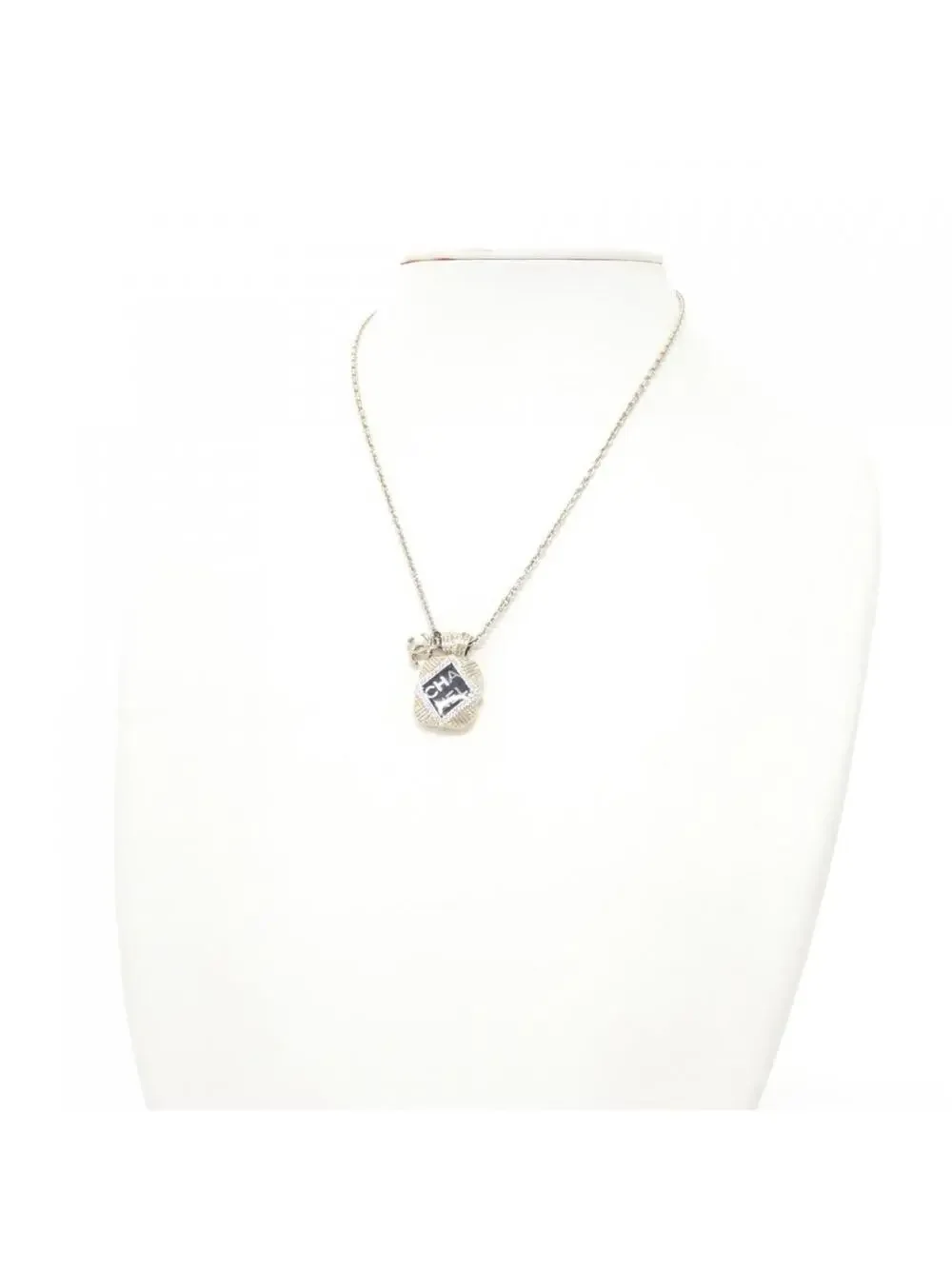 Chanel Pendant Necklace With Black #287956C10B